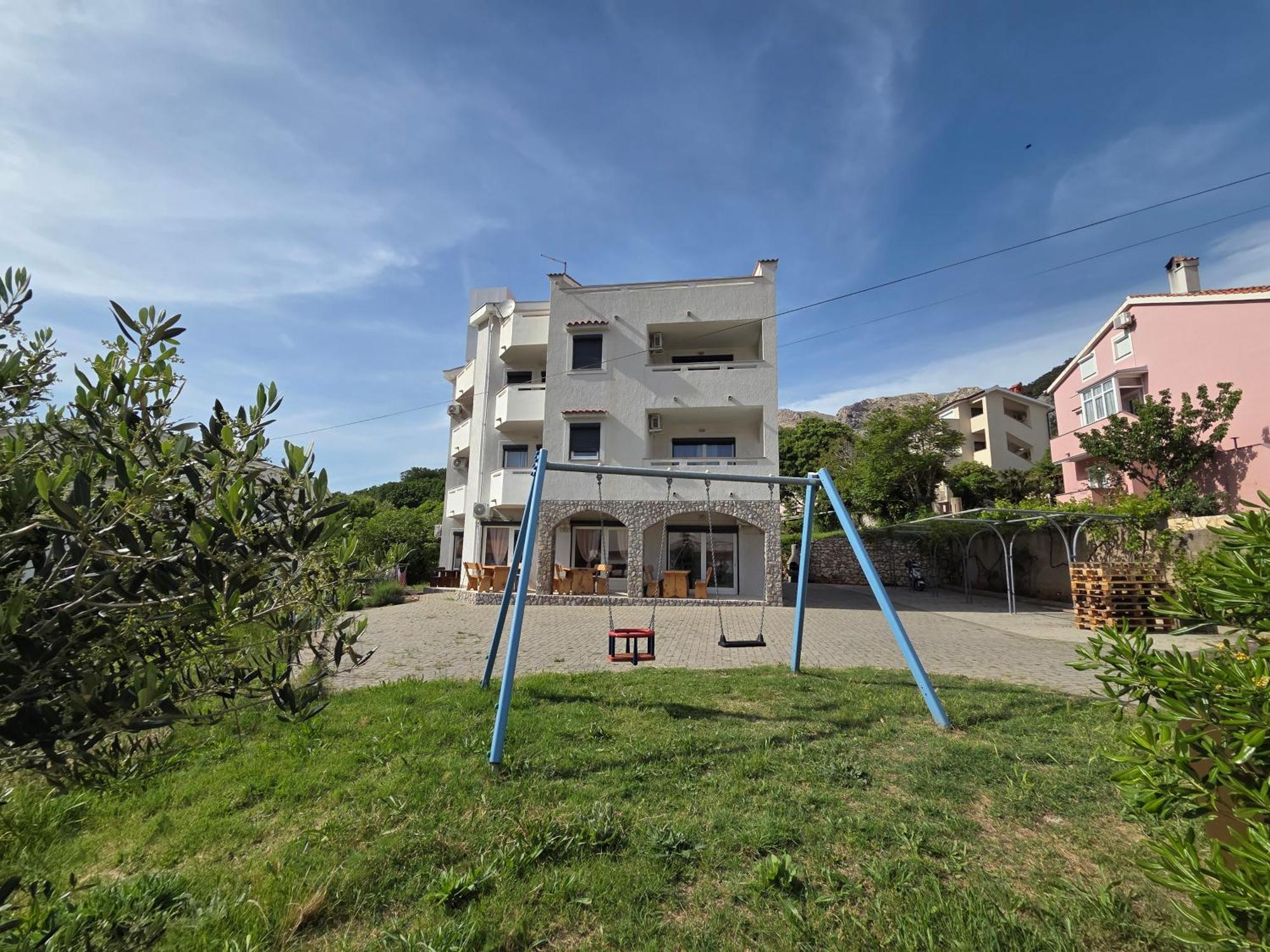 Apartments Leticia I バスカ エクステリア 写真